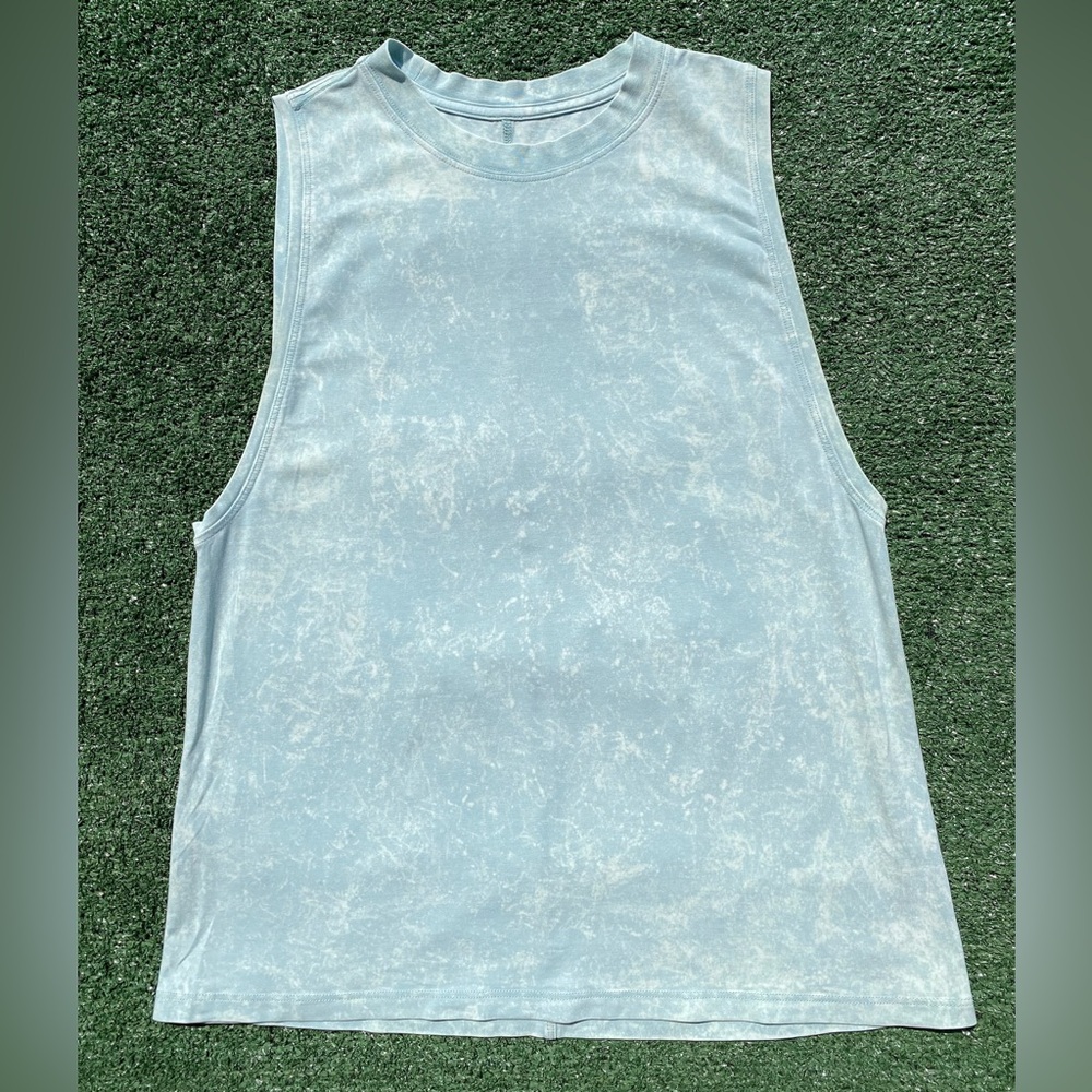 Lululemon All Yours Cloudy Wash Arctic Green  Muscle Tank Top Women’s Size 6